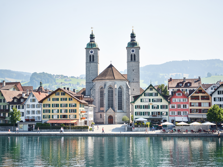 St Gallen Altstadt mit historischen Erkerhäusern und UNESCO Weltkulturerbe erleben