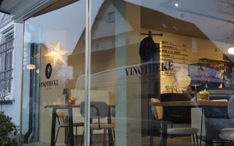 Vinotheke by Hendriks