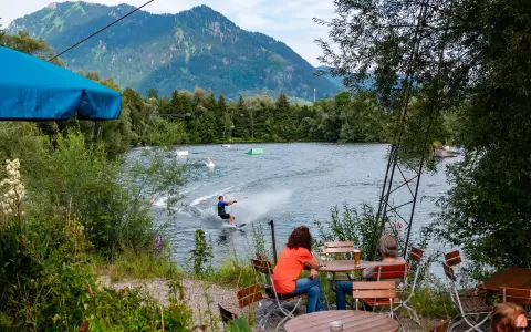 Biergarten am Wasserskilift