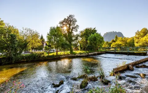 Hohentwiel-Blick (Stauwehr)