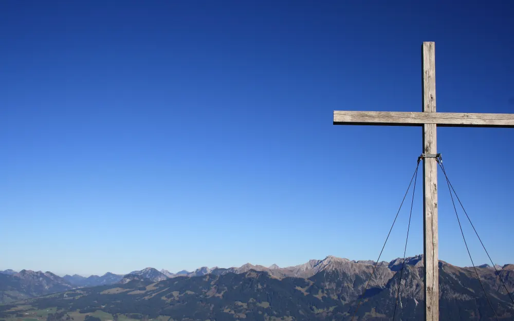 Gipfelkreuz Besler