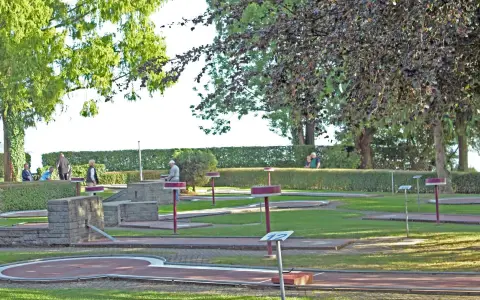 Pia's Minigolf Hagnau