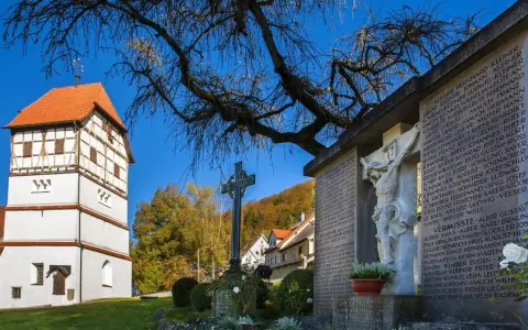Friedhofskirche St. Peter und Paul Nusplingen