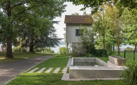 Villengärten mit Pflanzenhaus