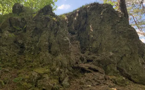 Aufstieg zum Uhufelsen, Nusplingen