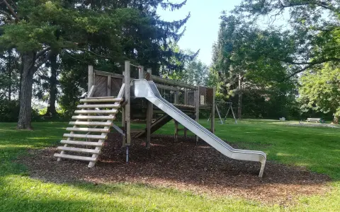 Spielplatz Heersberg Albstadt-Burgfelden