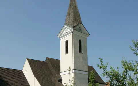 Pfarrkirche Düns