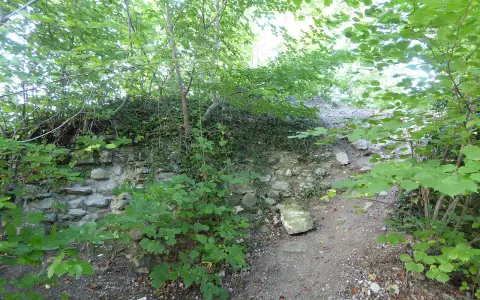 Ruine Neuenburg
