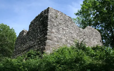 Burgruine Strahlegg