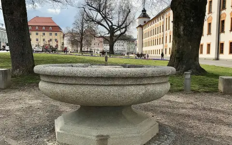 Anna-Schwegelin-Brunnen