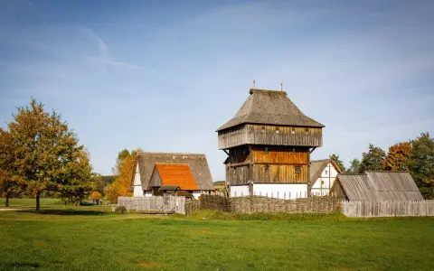 Bachritterburg