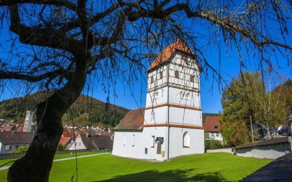 Alte Friedhofskirche St. Peter und Paul in Nusplingen