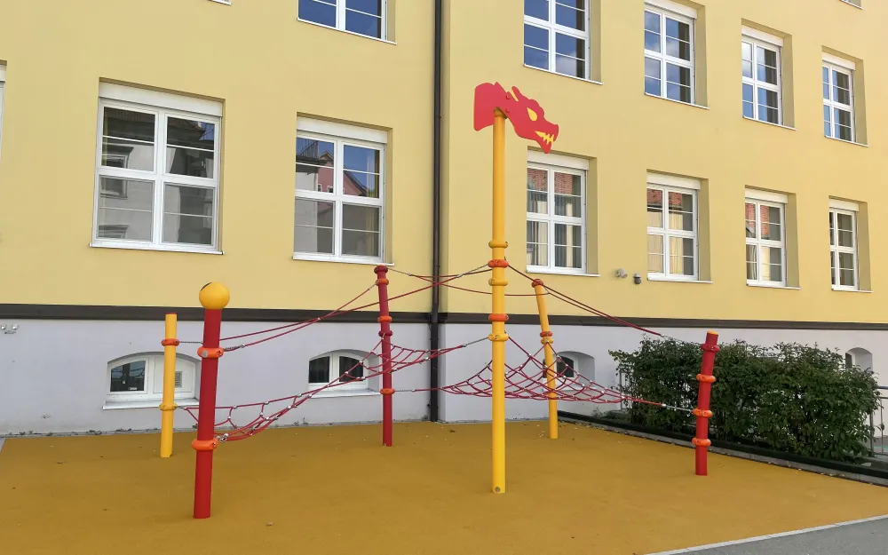 Spielplatz Kirchgrabenschule Albstadt-Ebingen
