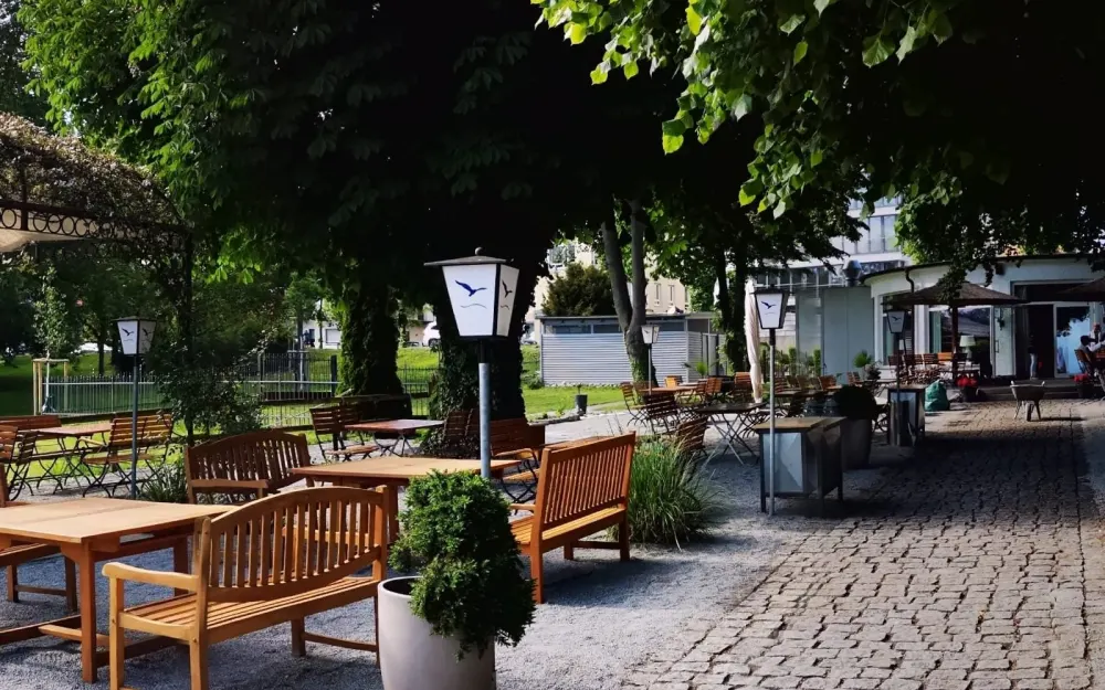 Buchhorner Pavillon am See