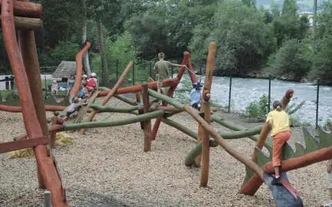 Drachenspielplatz