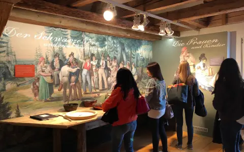 Schwarzer Vere Ausstellung im Heimatmuseum Ostrach