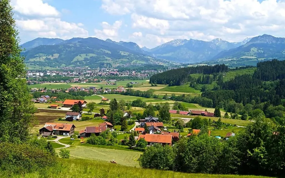 Blick auf Hüttenberg bei Ofterschwang