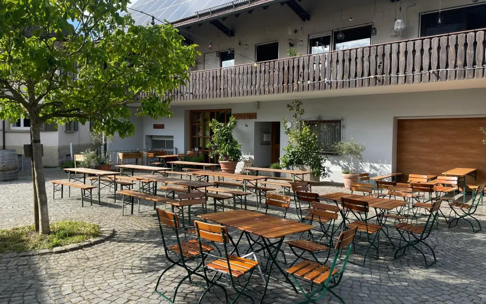 Besenwirtschaft beim Weingut Dilger