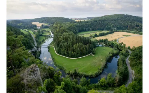 Ausblick über die Donau bei Gutenstein