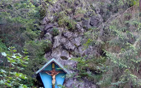 Basaltaufschluss an der Straße Hindelang – Oberjoch