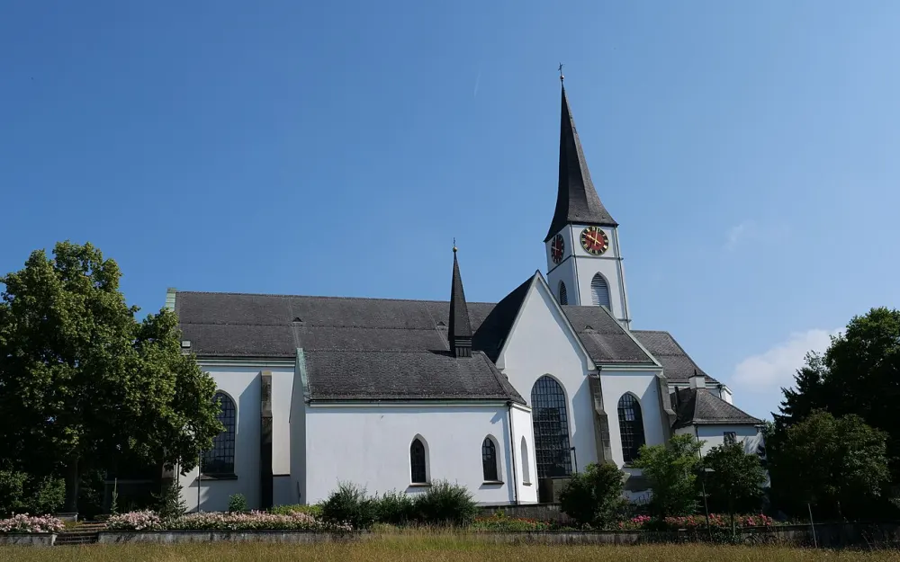 Katholische Kirche St. Peter mit Liebfrauenkapelle