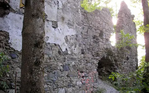 Burg Fluhenstein