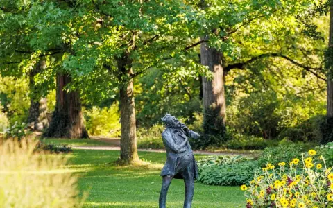 Singen Kunst Scheffelstatue Hellmuth 01 Nachweis Stadt Singen Buero Klare